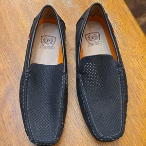 Phat Classic Men's Black Loafers size 9.5
